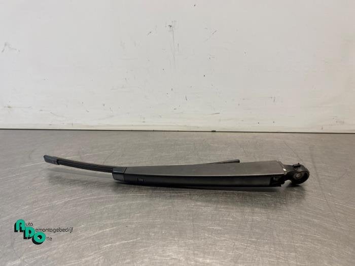 Bras essuie-glace arrière d'un Volkswagen Polo (Polo 09-), Volkswagen, -, 3 mois de garantie, Utilisé