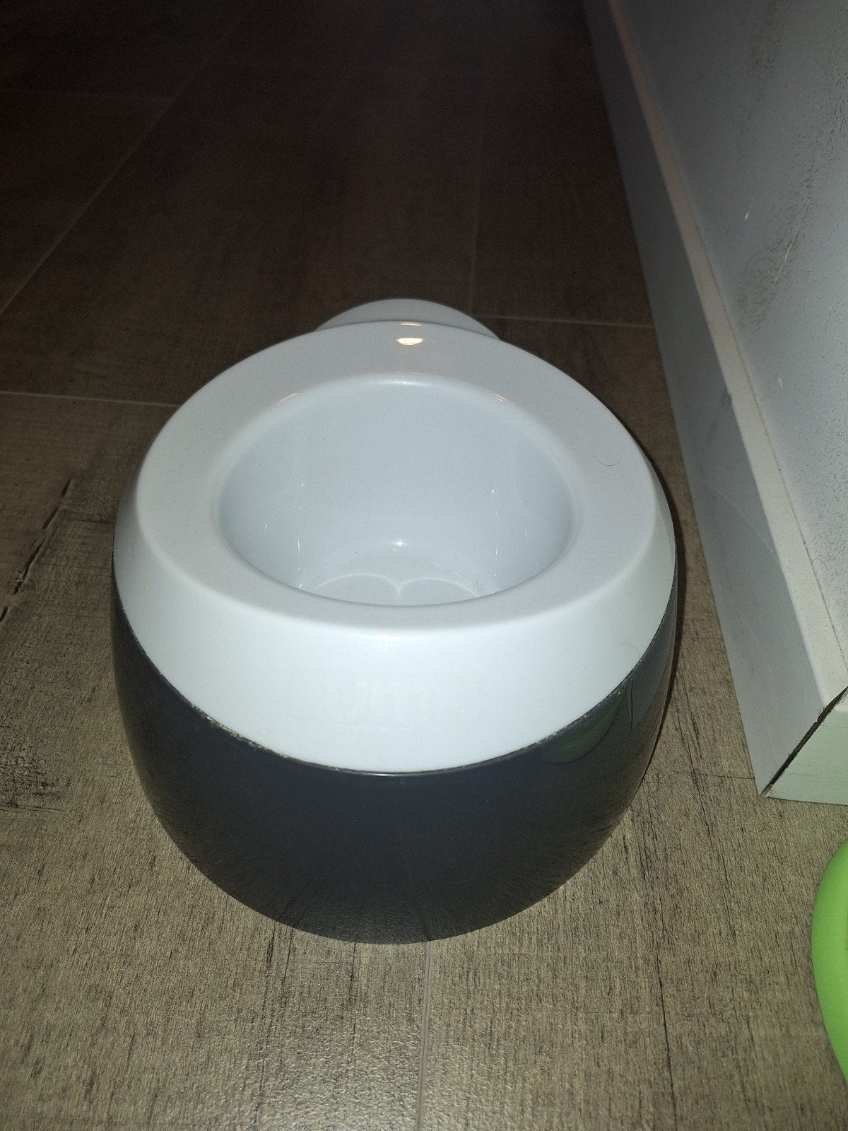 Plaspotje antraciet, Ophalen
