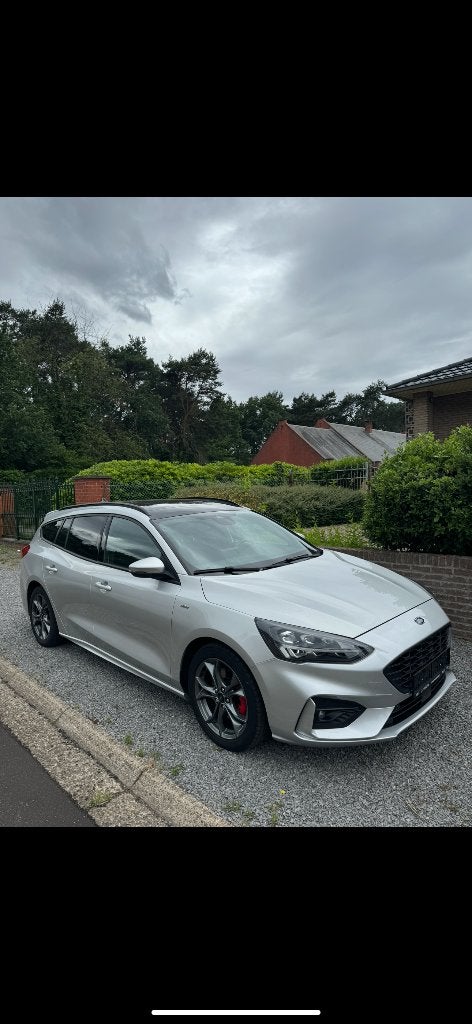 Ford focus St line 1.5 benzine Automaat full option, Autos, Ford, Focus, Achat, Euro 6, Automatique