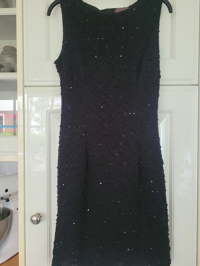 robe de fête noir, Enlèvement ou Envoi, Comme neuf, Longueur genou, Noir