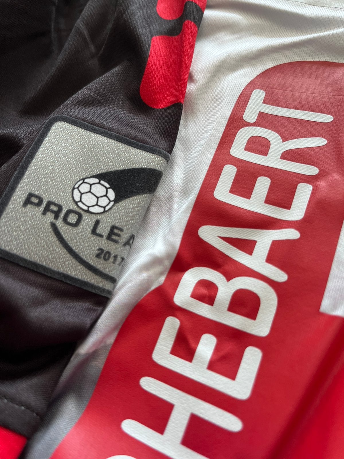 Excelsior Moeskroen - Jeremy Huyghebaert 2017-2018, Enlèvement ou Envoi, Comme neuf, Maillot