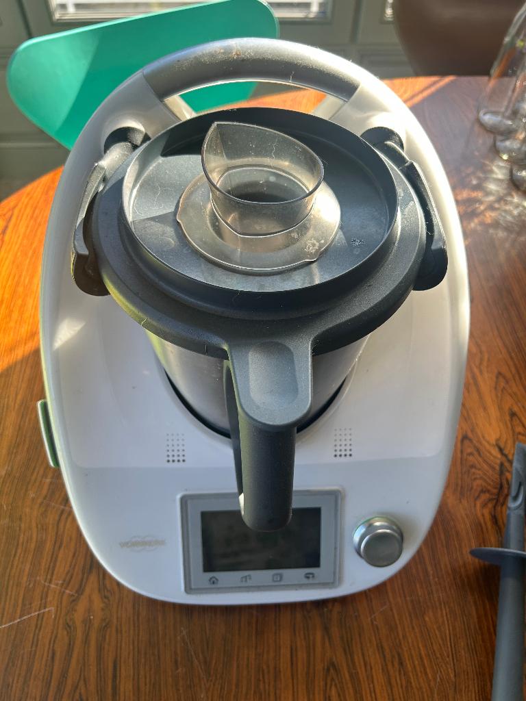 Thermomix TM5 volledig pakket + Varoma + Cookidoo (Cook-Key), Elektronische apparatuur, 1 tot 2 liter, Ophalen, Gebruikt