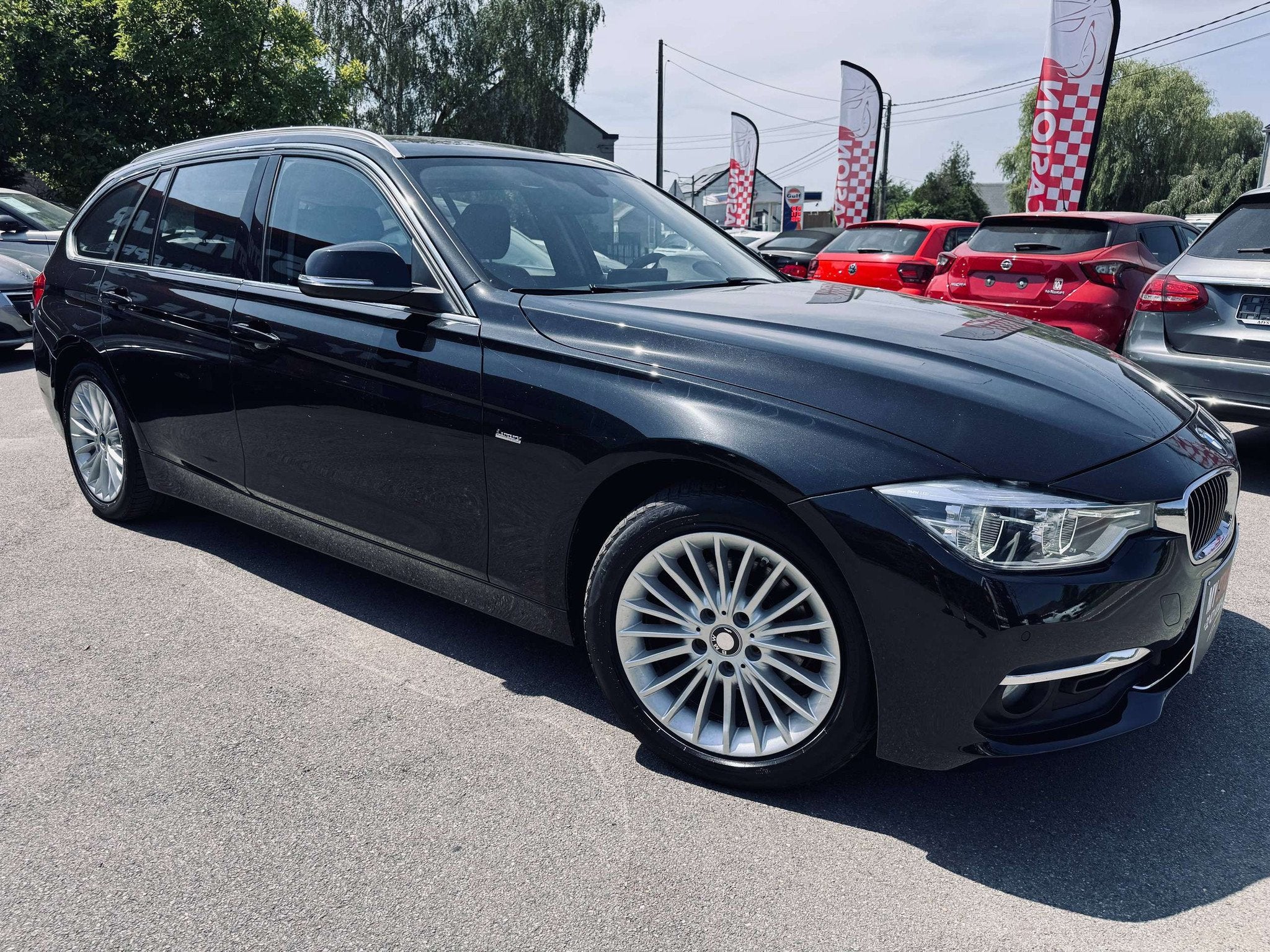 BMW 3 Serie 318 Touring 318 d automatique, Luxury, Garantie, Auto's, Automaat, Achterwielaandrijving, 4 cilinders, Zwart