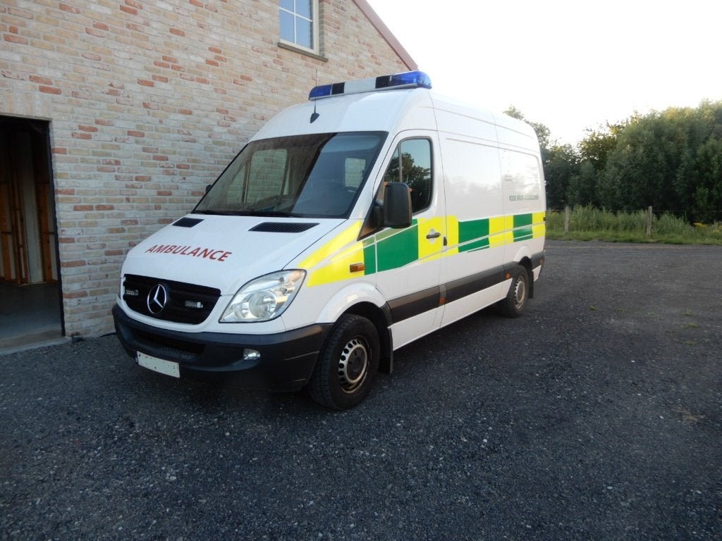 ambulance ziekenwagen mercedes sprinter bj2010, Ophalen of Verzenden, Gebruikt