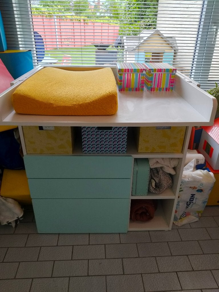 Verzorgingstafel (Ikea) - zeer goede staat, Enlèvement, Comme neuf, Autres types, Autres marques