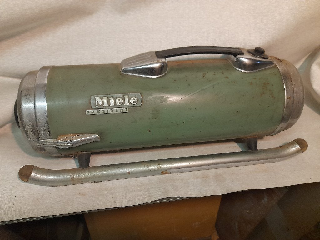 VINTAGE STOFZUIGER MIELE, Ophalen, Gebruikt, Miele