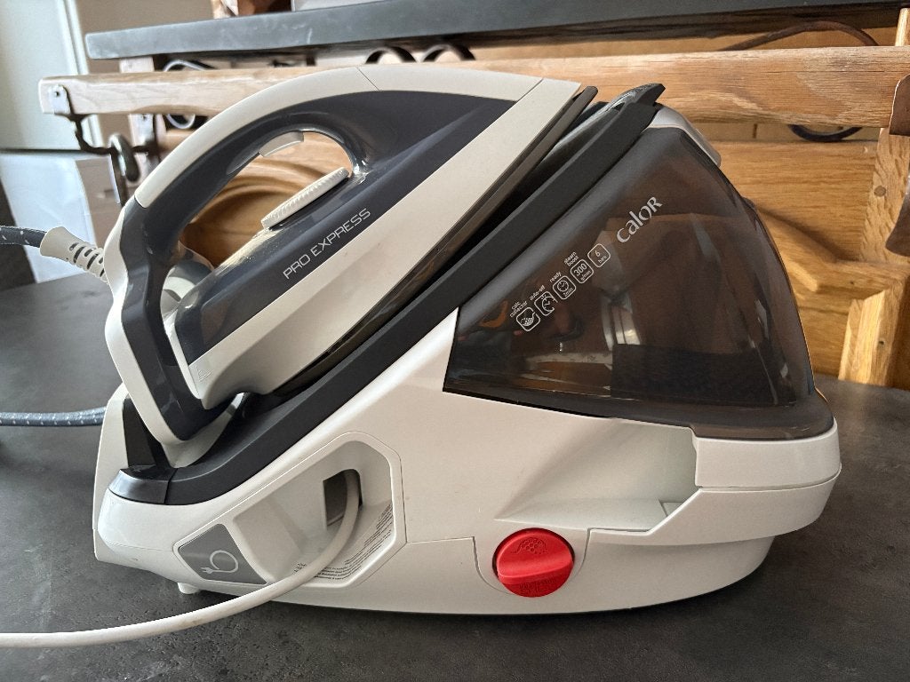 Calor Pro Express stoomgenerator – goede staat, Elektronische apparatuur, Ophalen, Gebruikt, Strijkijzer met snoer