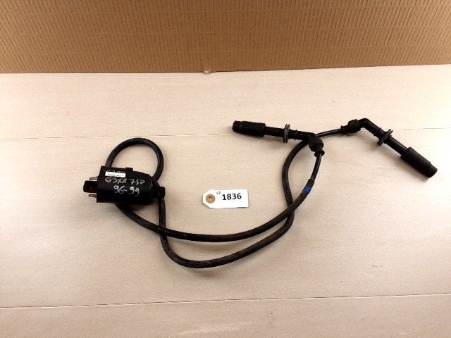 GSXR750 1996 - 1997 Suzuki Bobijn bougiekop D1-37053