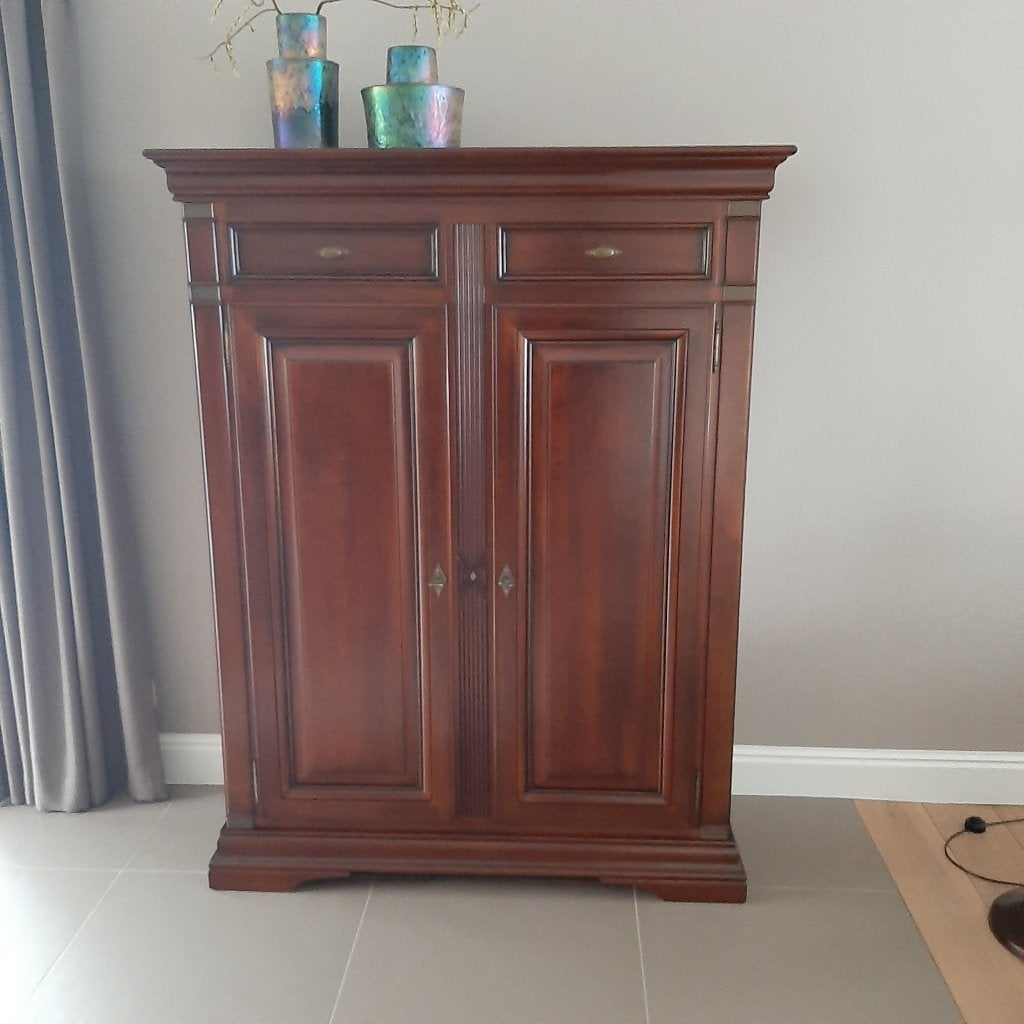 Kerselaar kast, Ophalen, 100 tot 150 cm, Zo goed als nieuw, Kersenhout