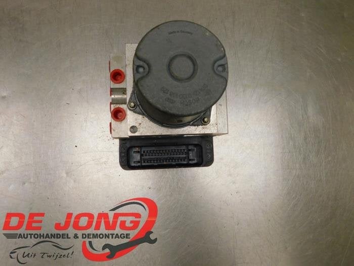 Pompe ABS d'un Mercedes E-Klasse, Autos : Pièces & Accessoires, Électronique & Câbles, Mercedes-Benz, Utilisé, 3 mois de garantie