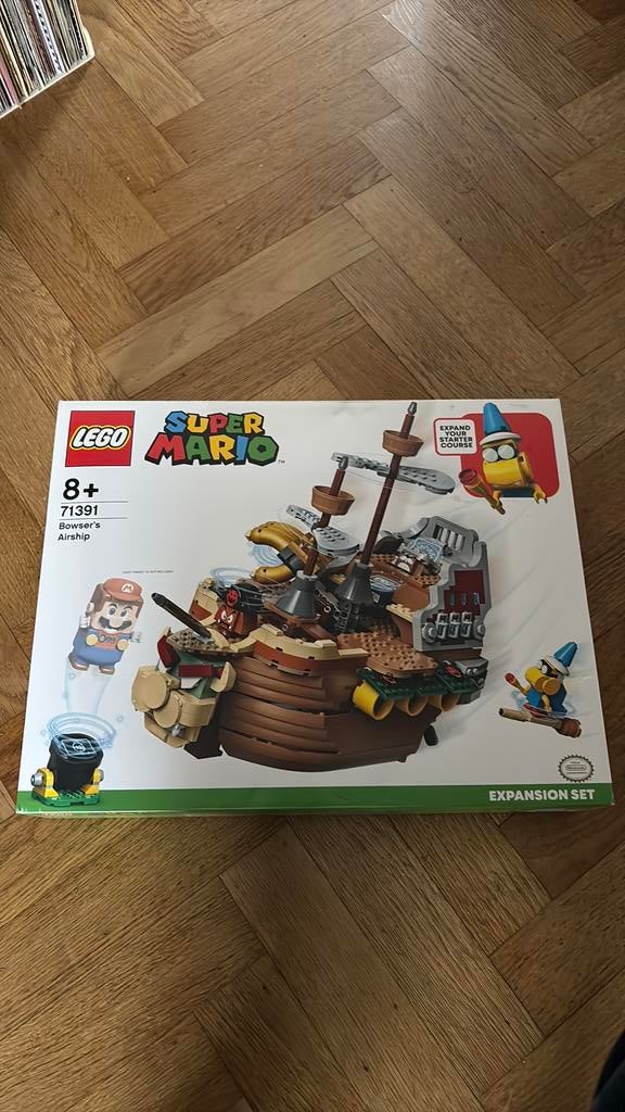 Het vliegende fort van Lego Bowser, Ophalen, Zo goed als nieuw, Lego