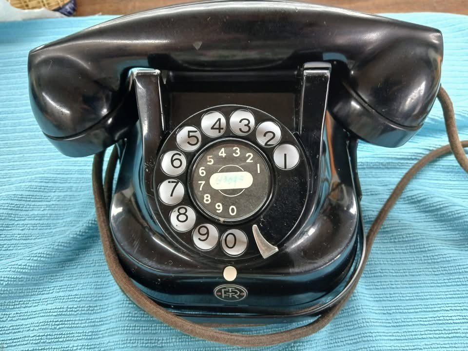 Retro telefoon RTT56, Télécoms, Téléphones fixes | Filaires, Enlèvement, Utilisé