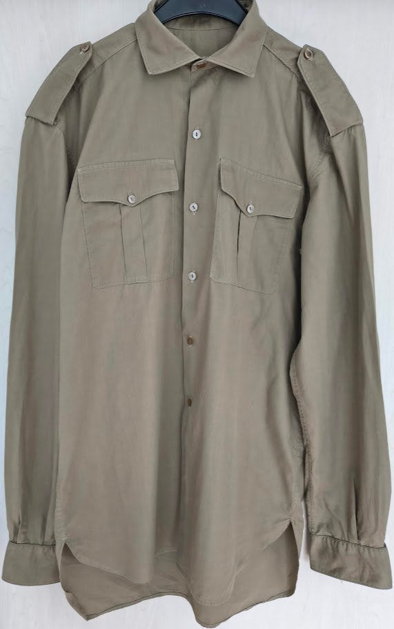 Vintage legerhemd uit 1965 – authentiek en uniek, Ophalen of Verzenden, Landmacht, Kleding of Schoenen