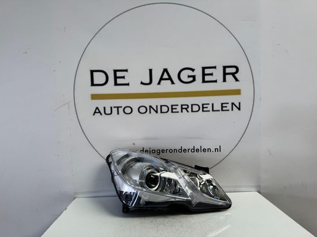 Phare droit au x non pour Mercedes E Coup C207 A2078200639kz, Mercedes-Benz AG, Mercedes-Benz, Utilisé, Mercedesstrasse 120
70372  Stuttgart, DE