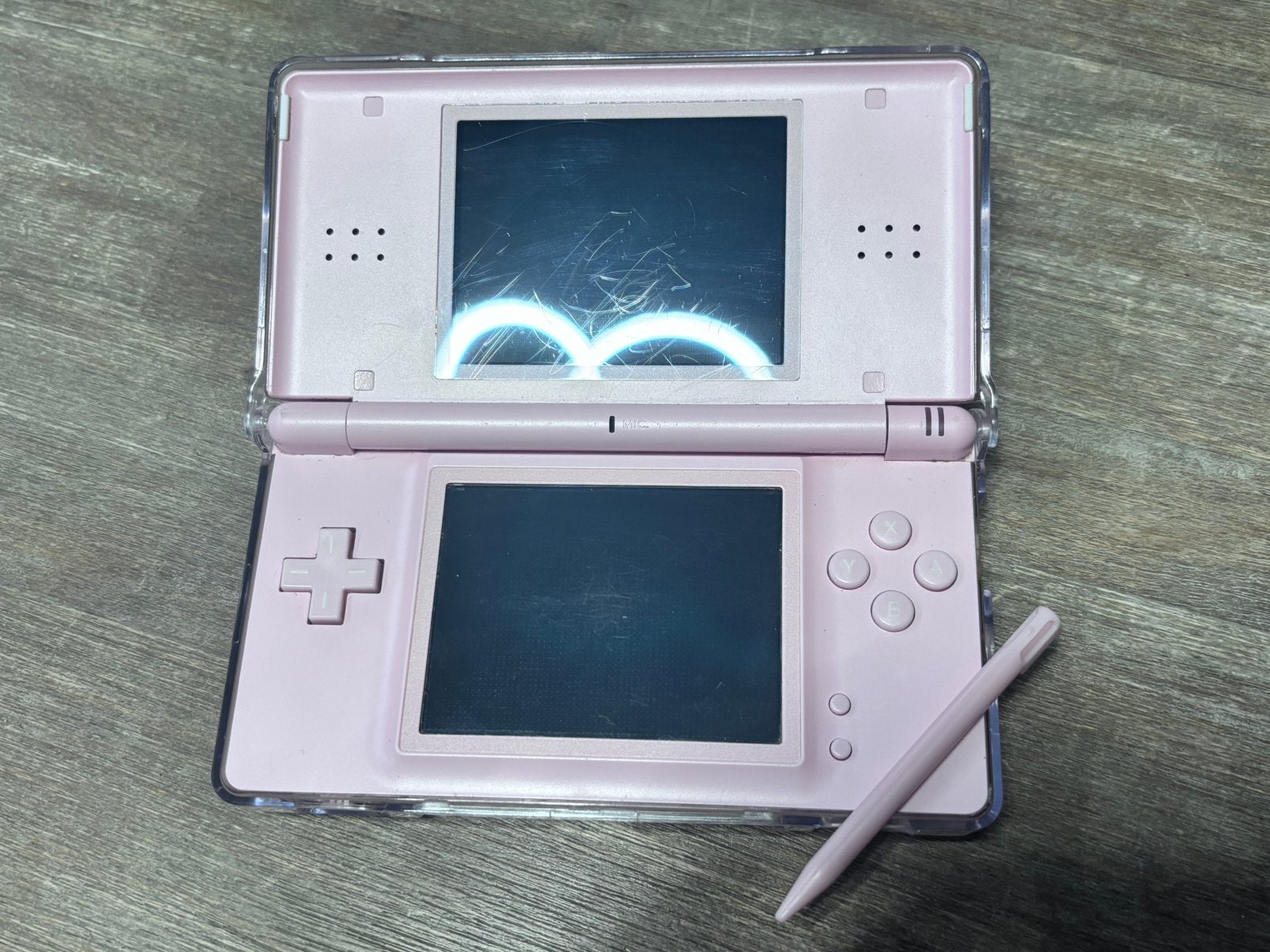 Nintendo DS Lite Pink | Inclusief hoes, stylus & USB-kabel, Games en Spelcomputers, Gebruikt, Ophalen of Verzenden, Roze, Met beschermhoes of tas