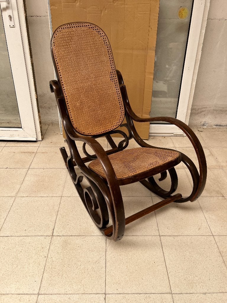 Rocking chair en bois et rotin, comme neuve, Maison & Meubles, Enlèvement, Comme neuf, Bois