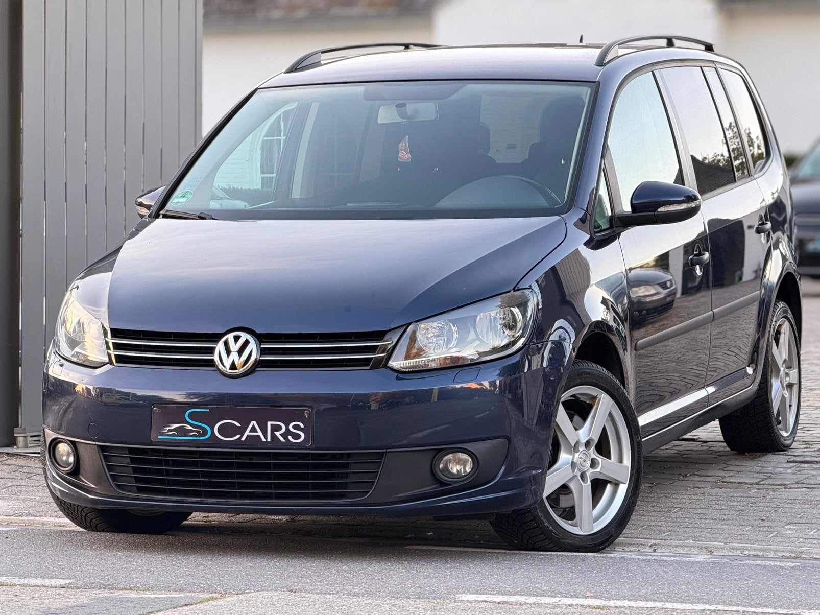 VOLKSWAGEN TOURAN 1.4 TSI + CNG / DSG – 150 PK, Autos, Euro 5, 110 kW, Entreprise, Carnet d'entretien