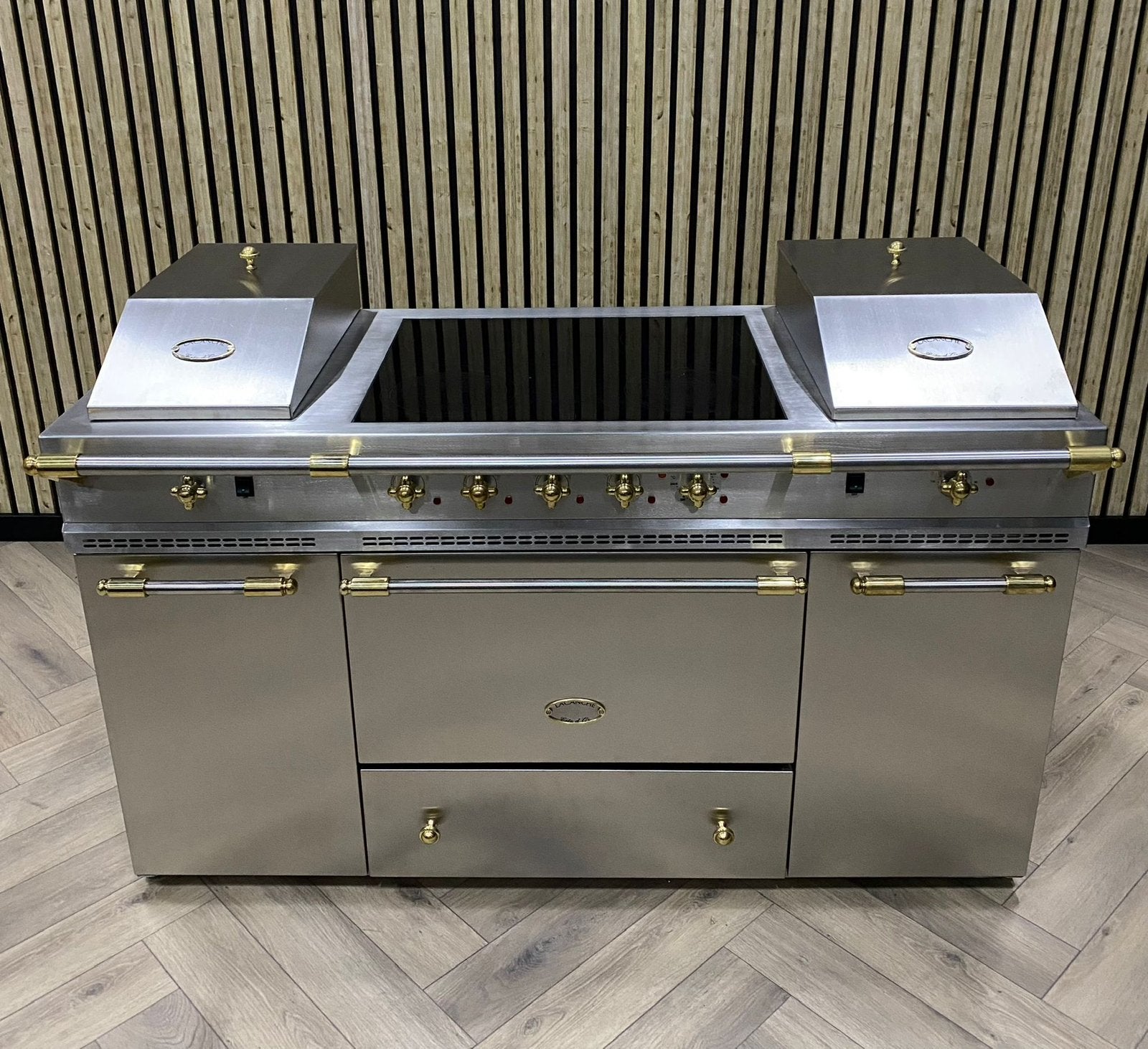 Cuisinière céramique Lacanche 150 + friteuse + multicuiseur