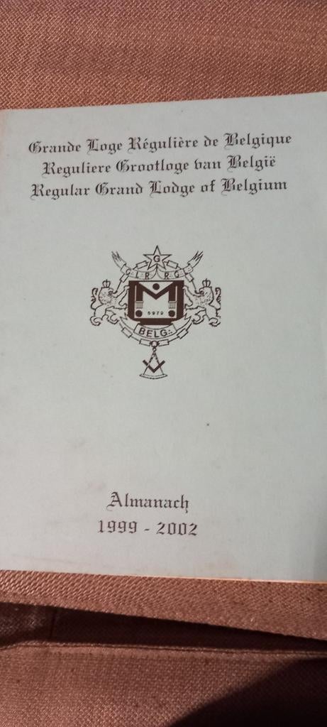 Grande Loge Régmgulière de België- Almanach 1999-2022, Antiek en Kunst, Ophalen of Verzenden