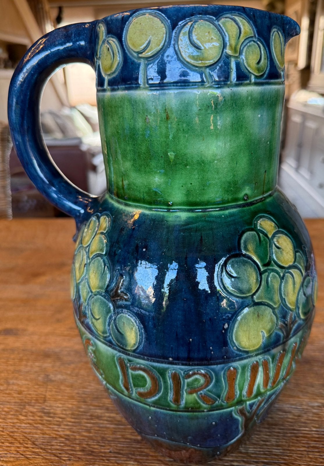 Vase/cruche en poterie flamande avec un sortilège, Enlèvement ou Envoi