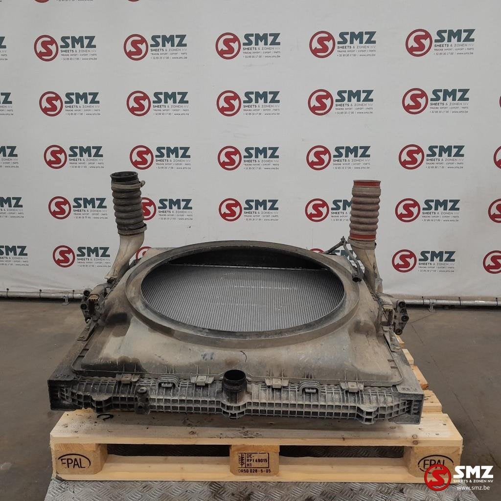 Occ radiator + intercooler Mercedes, Auto-onderdelen, Gebruikt, Mercedes-Benz, Motor en Accessoires