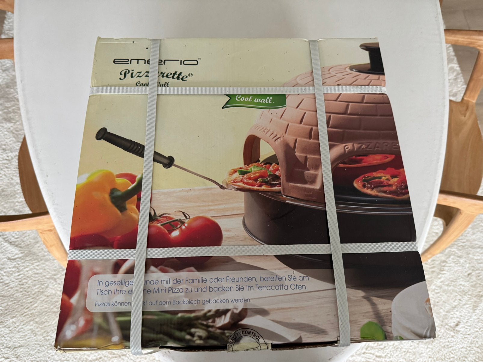 Pizzaretta nieuw in de doos, Ophalen, Zo goed als nieuw