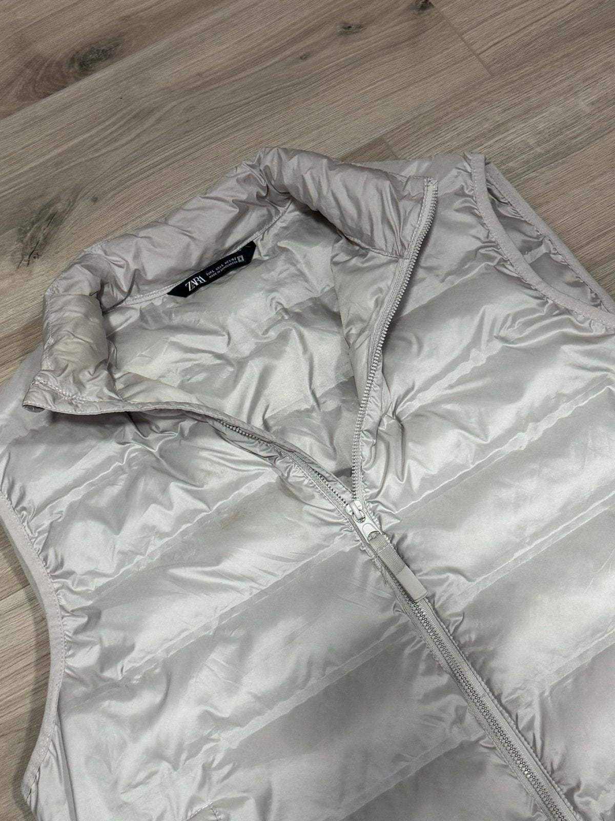 Zara Man Grijze Bodywarmer  - Maat L (Zo goed als nieuw), Vêtements | Hommes, Blousons sans Manches, Enlèvement ou Envoi, Comme neuf