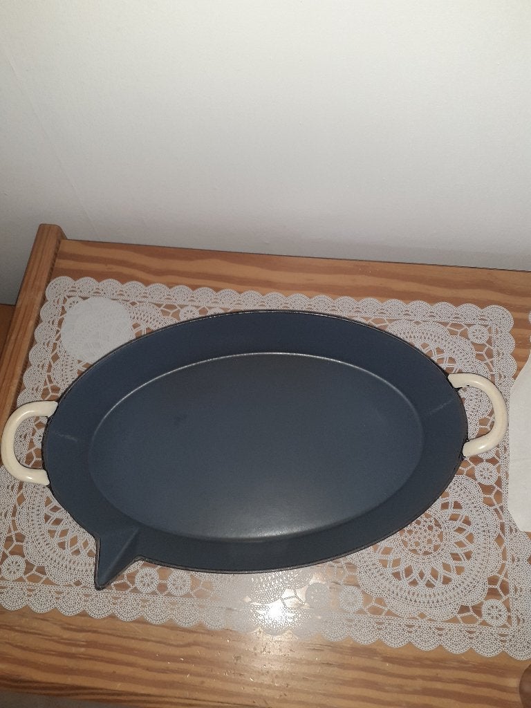 Poêle en fonte émaillé ovale avec bec verseur vintage, Enlèvement, Utilisé, Autres marques, Poêle à frire