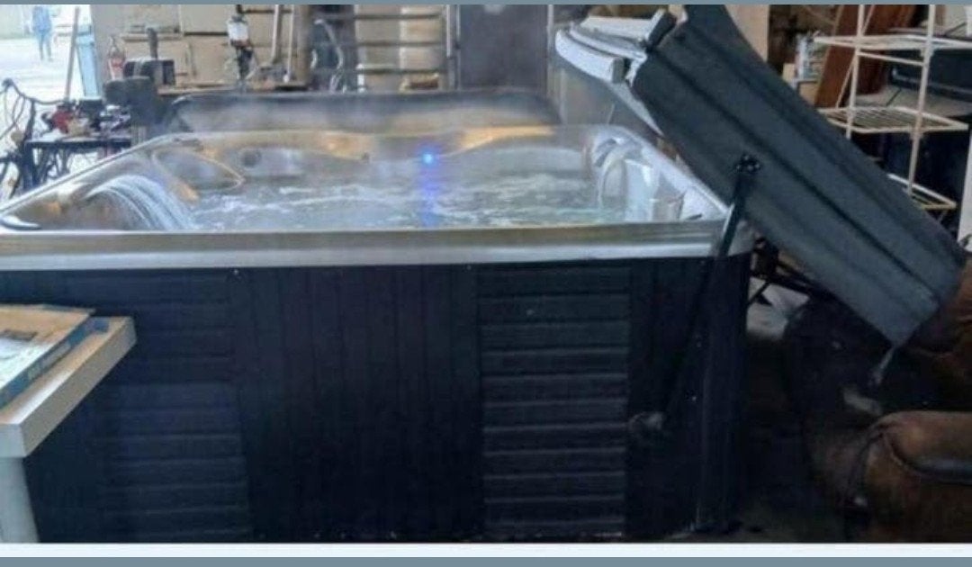 Jacuzzi met garantie ! Gratis levering en plaatsing, Ophalen of Verzenden