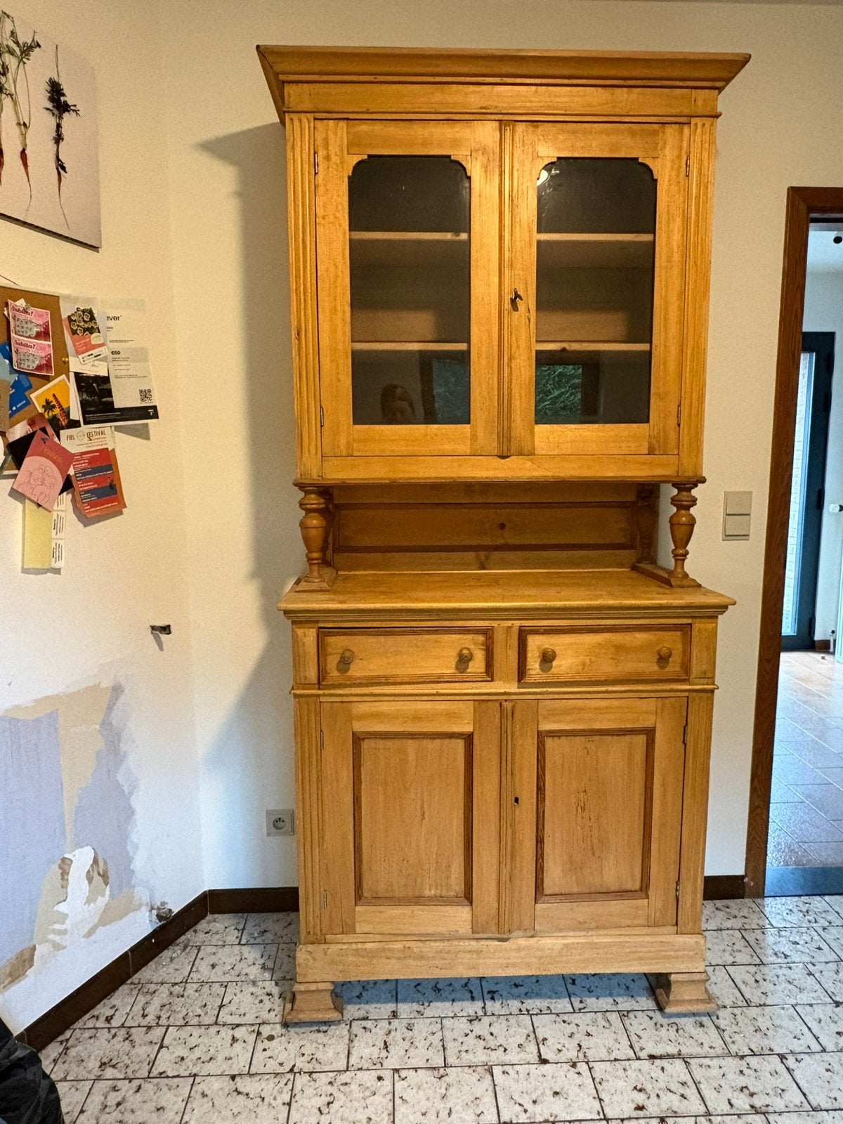 Klassieke oude kast, Antiek en Kunst, Ophalen