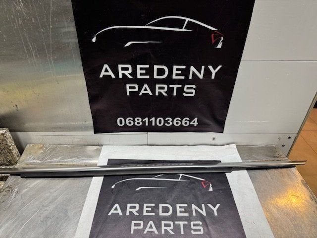 Mercedes C Klasse W204 Portierafdichting Sierlijst Linksvoor, Autos : Pièces & Accessoires, Utilisé, -, -, Enlèvement ou Envoi