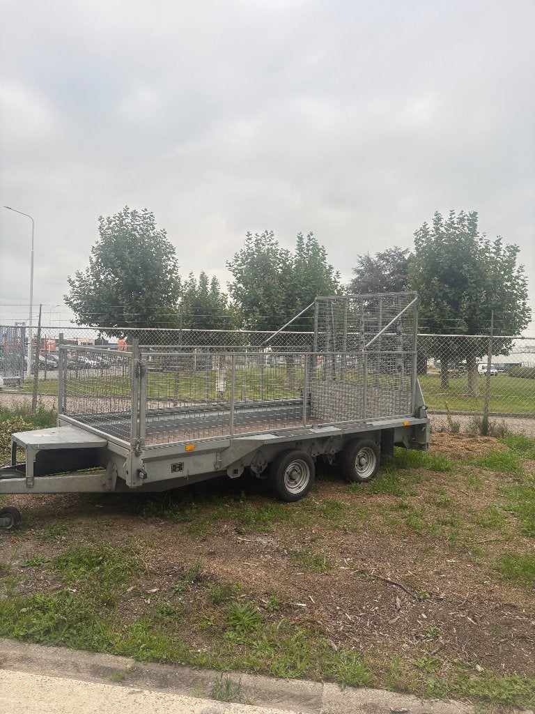 Aanhangwagen Ifor Williams, Enlèvement