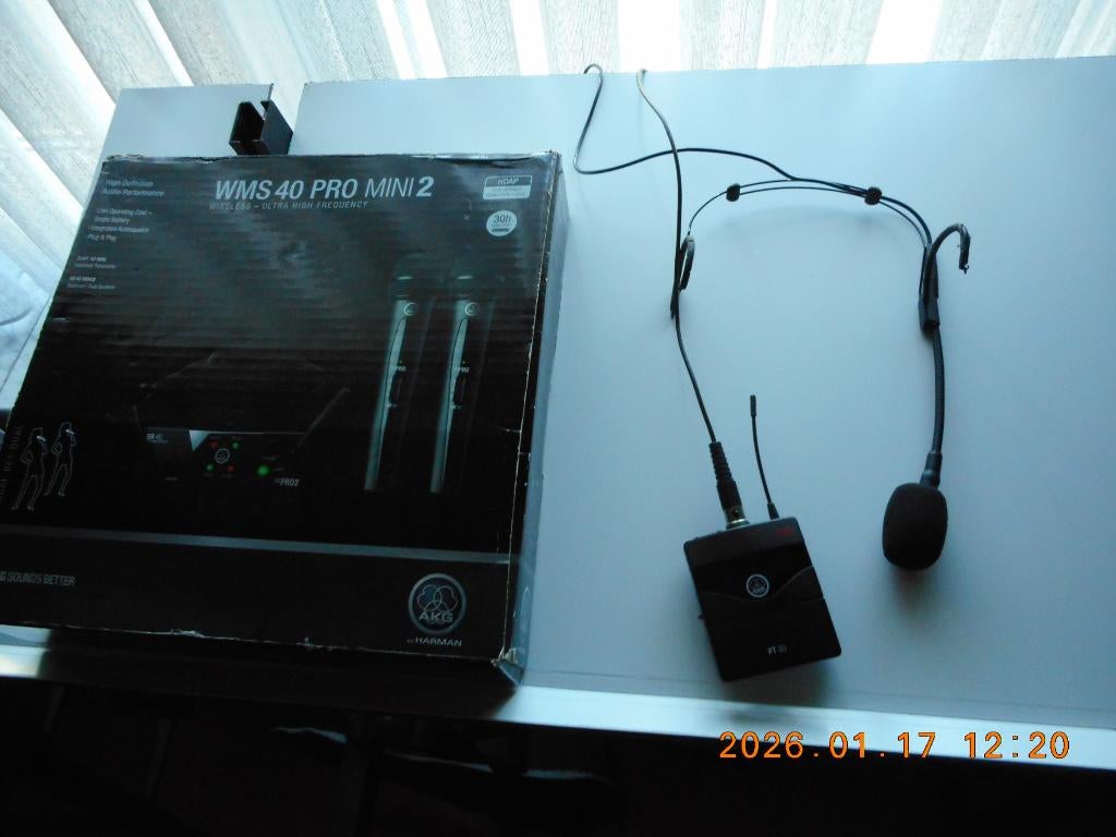 AKG Pro WS40 Wireless Micro Set, Musique & Instruments, Microphones, Enlèvement ou Envoi, Comme neuf, Micro chant, Sans fil