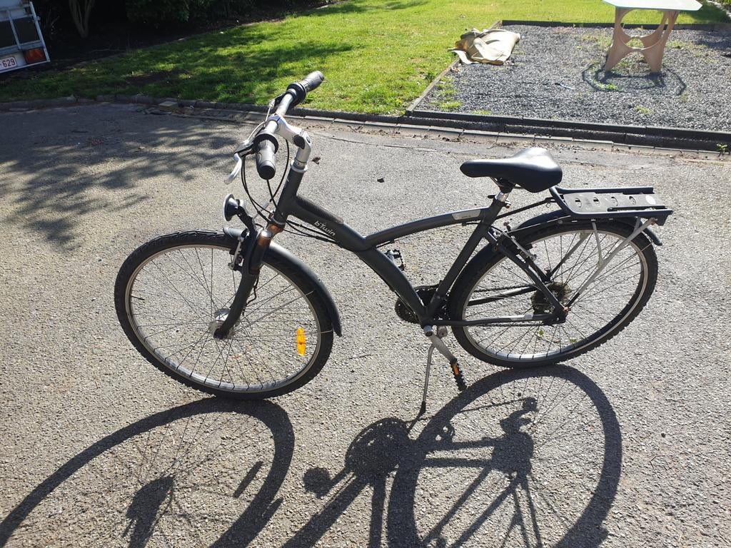 B twin jongens fiets, Fietsen en Brommers, Ophalen, Versnellingen
