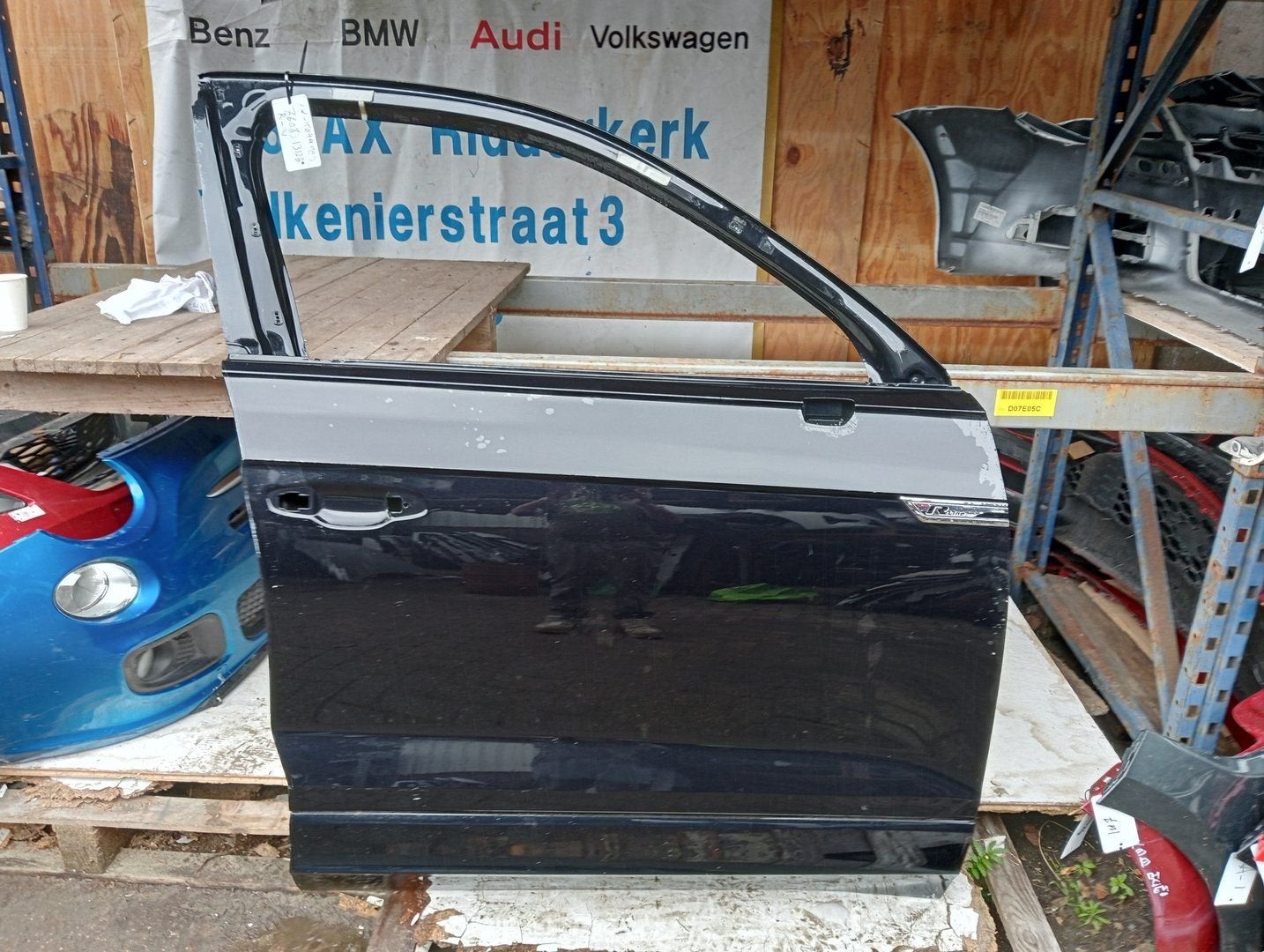 volkswagen Touareg Rechts voor R-Line, Gebruikt, -, -, Ophalen of Verzenden