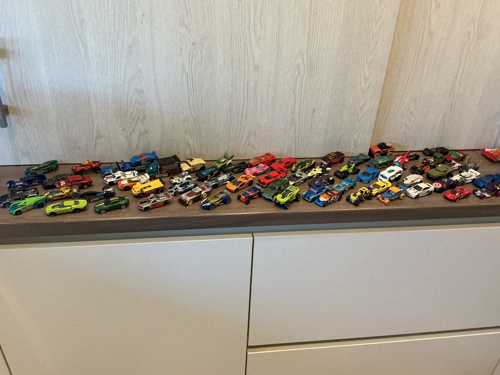 Lot 68 hotwheels, Ophalen of Verzenden, Gebruikt