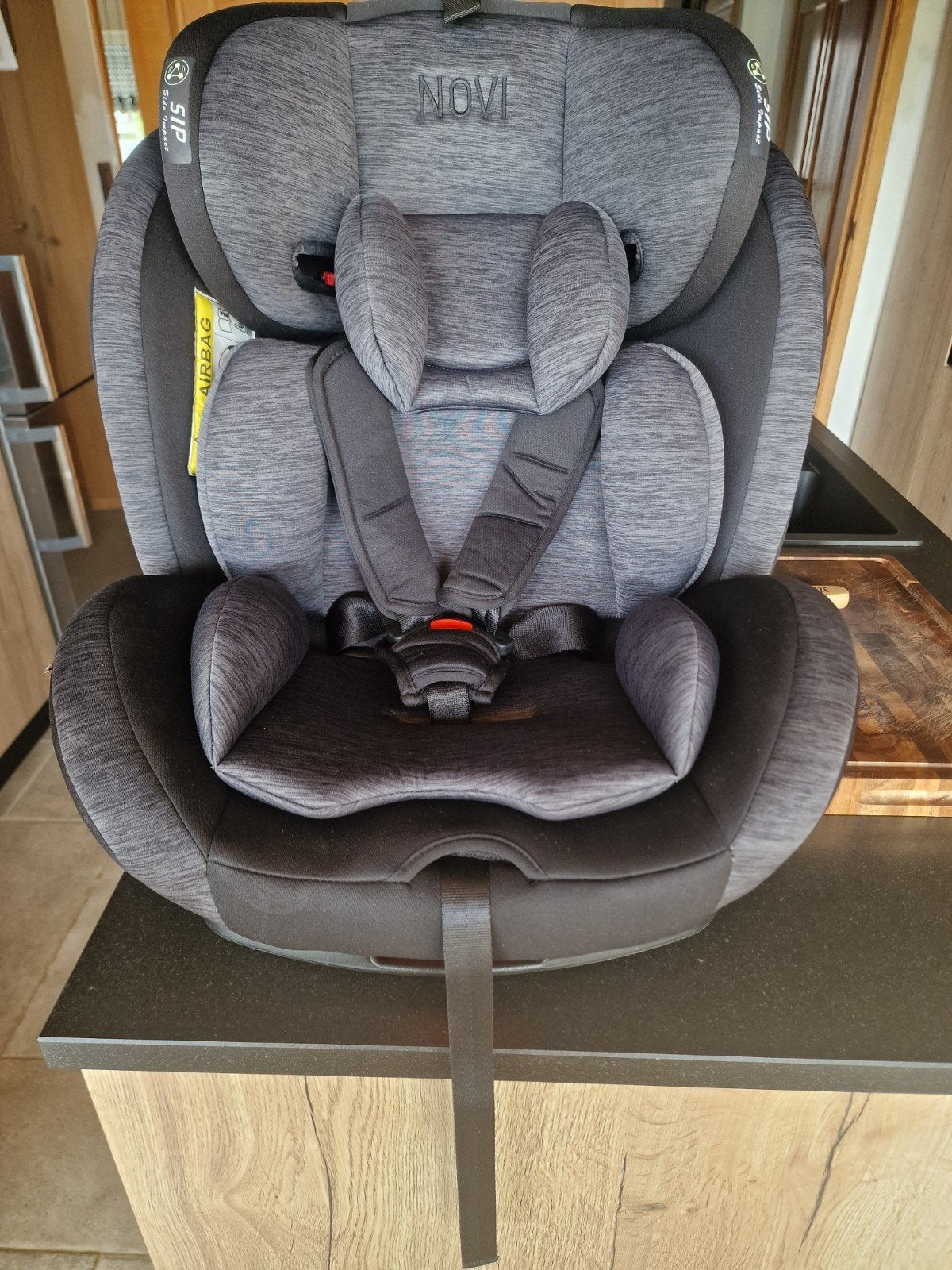 autostoel novi, Enfants & Bébés, Enlèvement, Isofix