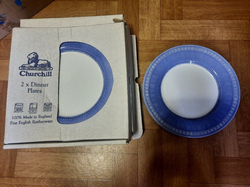 grote borden splinternieuw set van 2x dinerborden Churchill, Enlèvement ou Envoi, Neuf, Porcelaine, Assiettes(s)