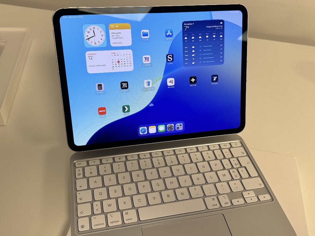 iPad Pro M4 5G+Magic Keyboard+Cover, Computers en Software, Apple iPads, Ophalen, 11 inch, Zo goed als nieuw, Apple iPad Pro