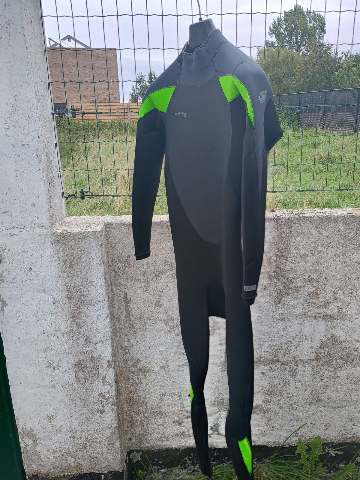 wetsuit O'Neill Epic 5/4 backzip, Large, nagelnieuw, Sports nautiques & Bateaux, Enlèvement ou Envoi, Combinaison étanche