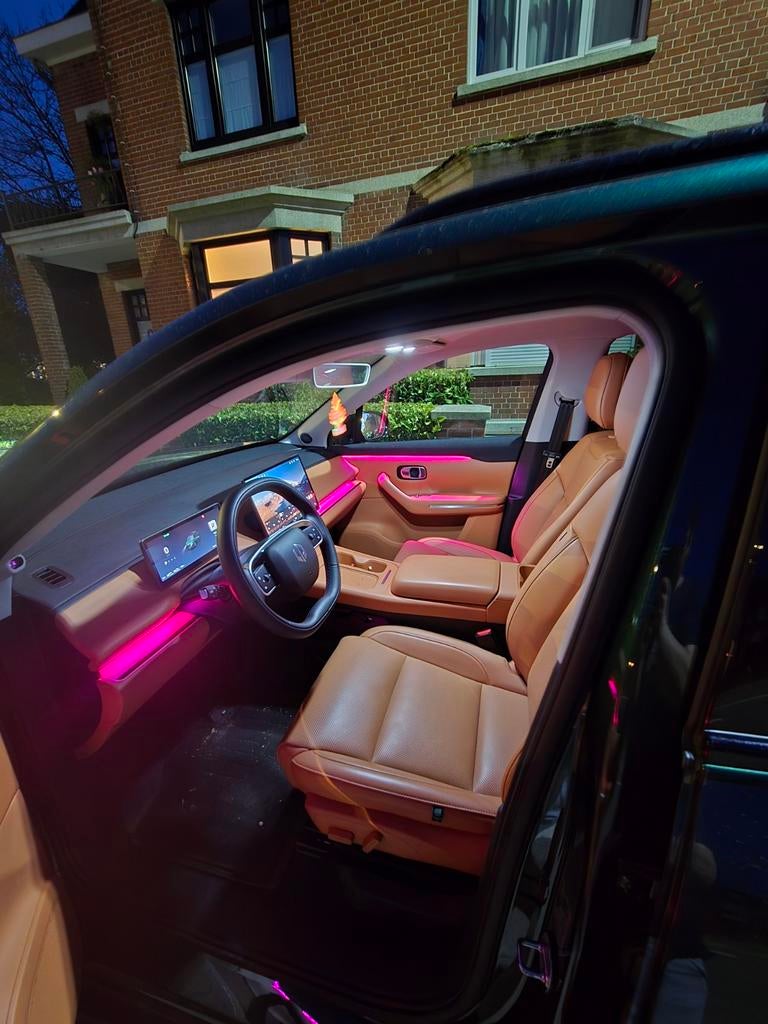 Leapmotor c10 Reev  voiture  très  confortable, Automaat, 4 deurs, Euro 6, 4 cilinders