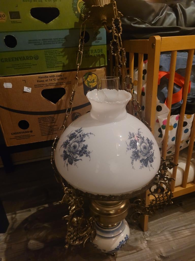 Luster, Enlèvement