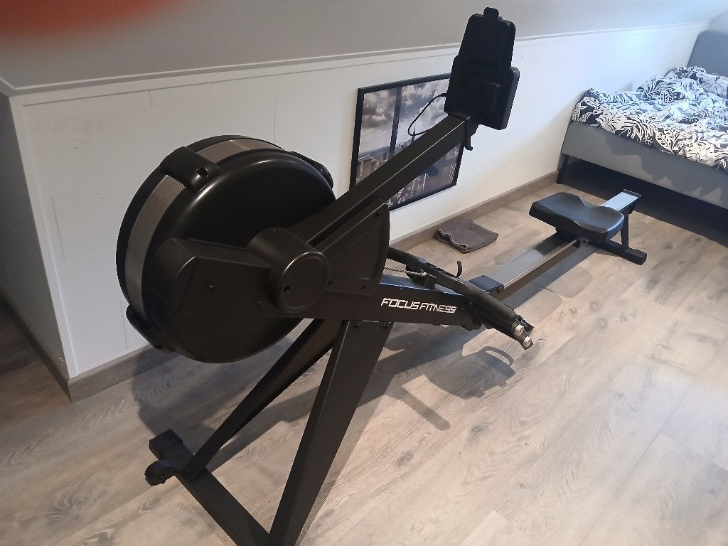 FOCUS FITNESs ROW 6, Sports & Fitness, Appareils de fitness, Enlèvement, Comme neuf, Rameur