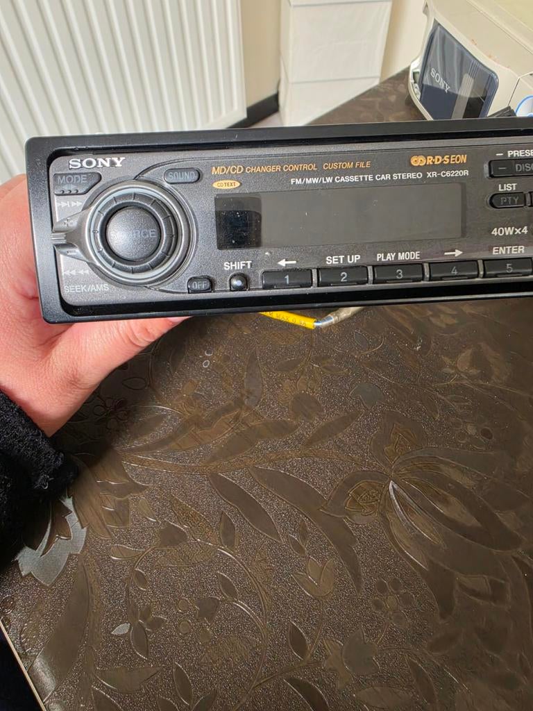 Sony Autoradio met cd wisselaar, Ophalen