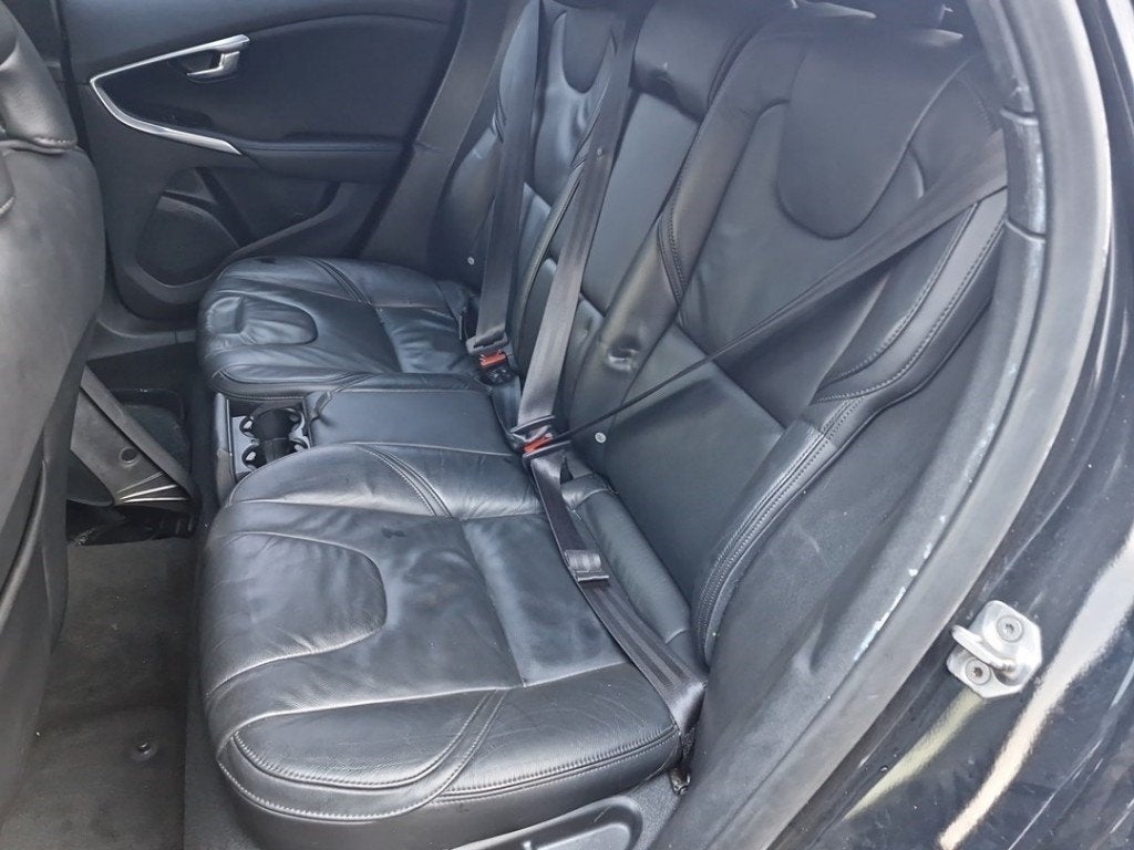 CEINTURE DE SECURITE ARRIERE GAUCHE Volvo V40 (MV), Autos : Pièces & Accessoires, Info@volvocars.com, Volvo Car Germany GmbH, Siegburger Straße 229
50679  Köln, DE