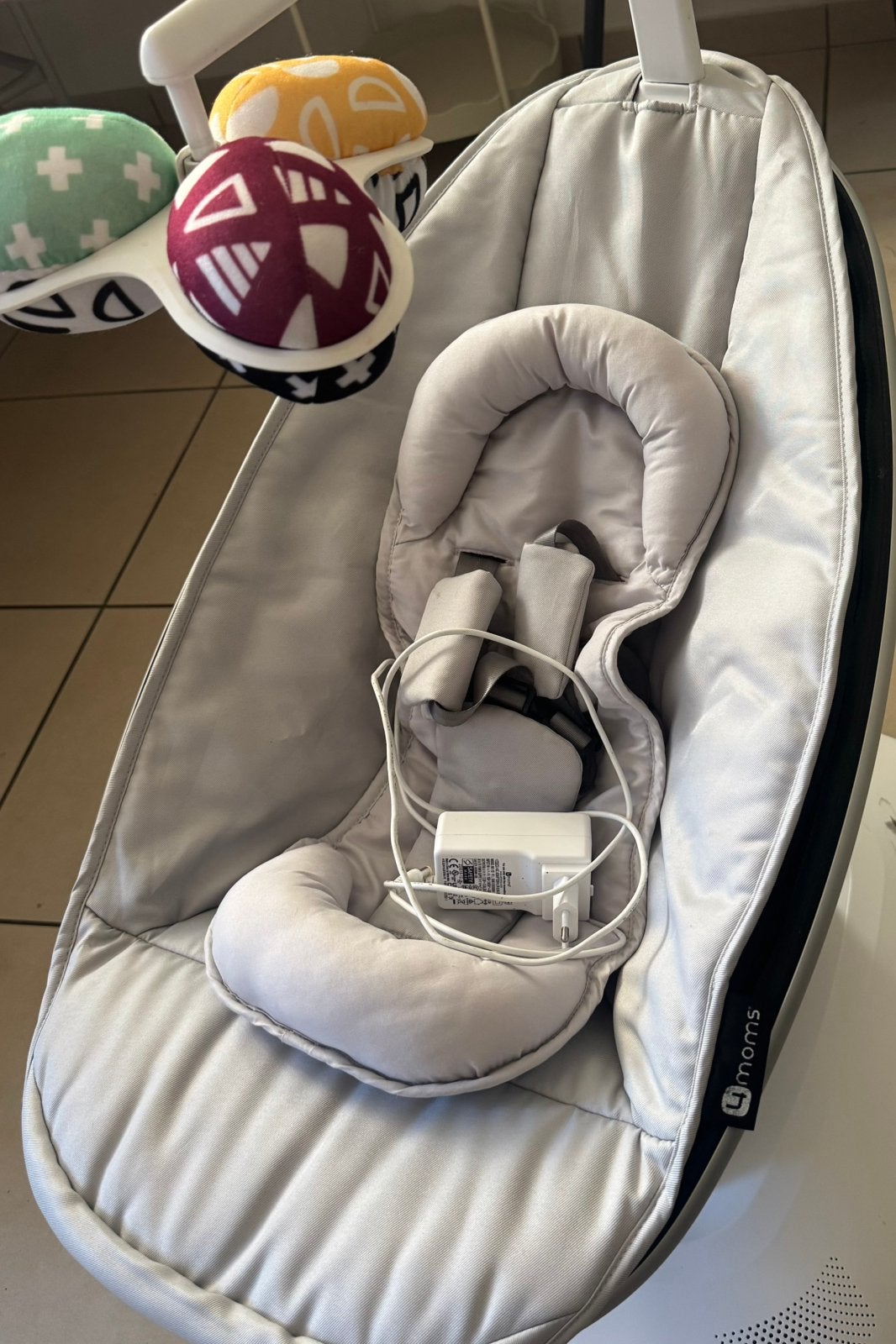 Mamaroo 5 van 4Moms, Kinderen en Baby's, Wipstoeltjes, Gebruikt, Schommelstoel, Met gordel(s) of riempje(s), Ophalen