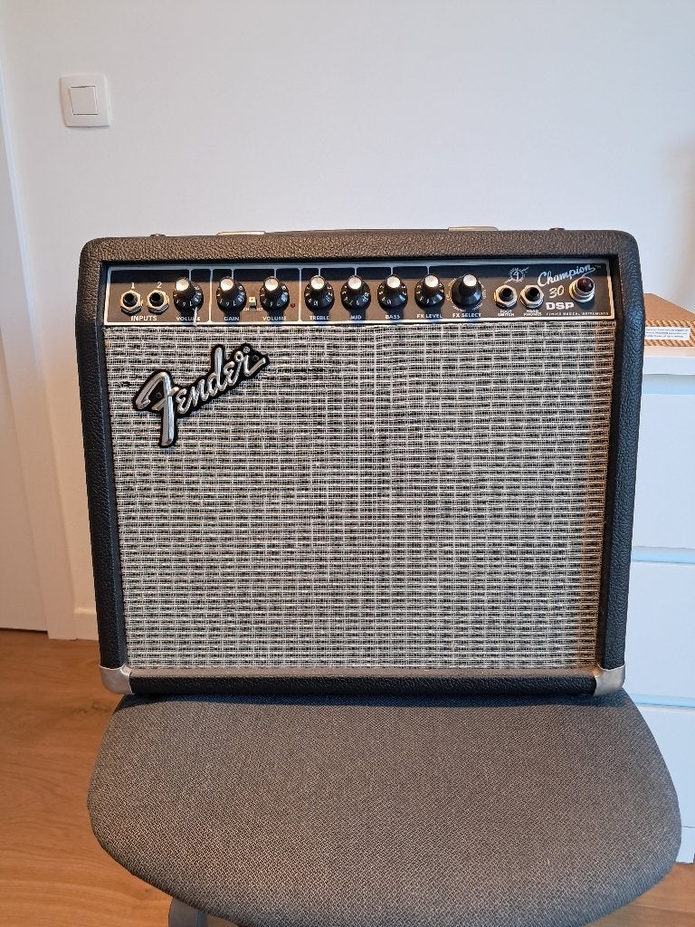 Fender Champion 30 dsp, Muziek en Instrumenten, Ophalen, Zo goed als nieuw, Gitaar, Minder dan 50 watt
