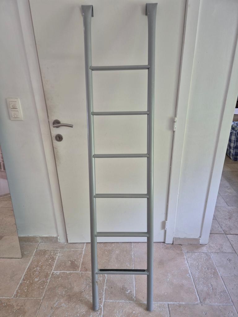 Ladder ikea stapelbed, Enlèvement