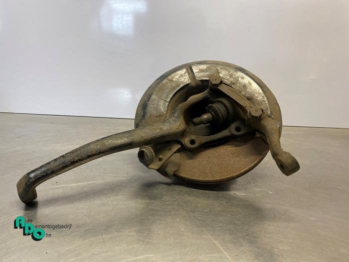 Fusee links-voor van een Mercedes 260SE-600SEL, Gebruikt, -, Ophalen of Verzenden, -