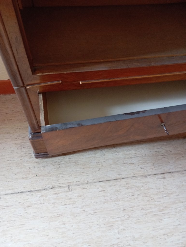 ARMOIRE, 70 cm ou plus, Moins de 45 cm, Enlèvement, Utilisé